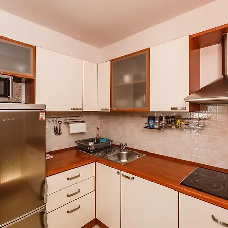 Zenta Apartman *