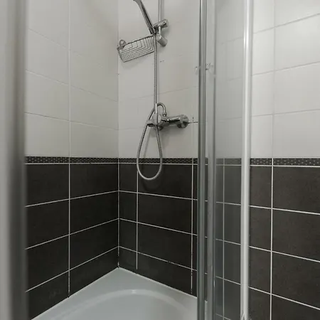 Zenta Apartman *