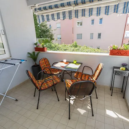 Apartment Zenta